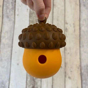 Silicone Acorn Treat Dispenser
